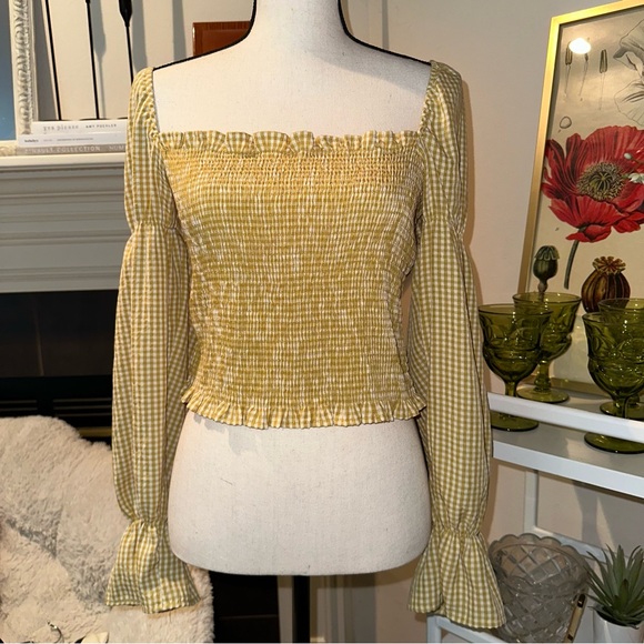 UO Gingham Cinched-Sleeve Blouse - Picture 5 of 7